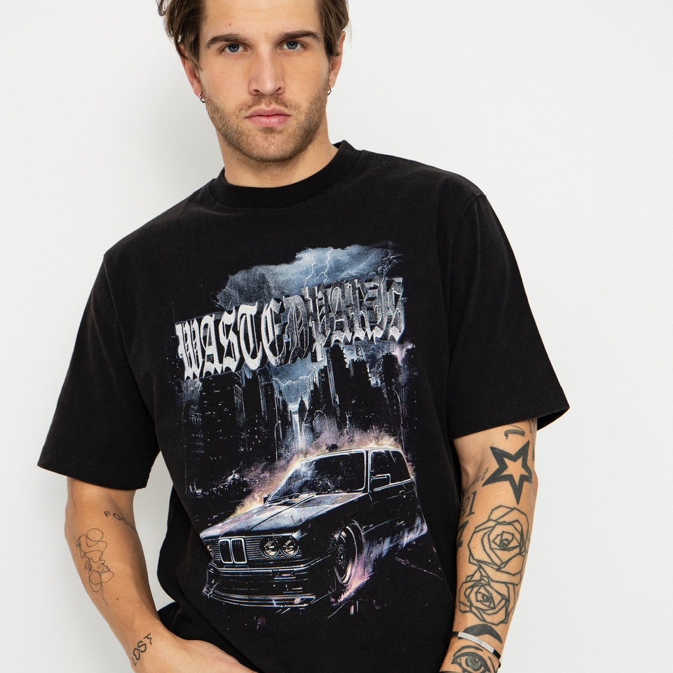 Streetwear Brand Paris - Run Paris Trendy Skateboard Brand T-shirt